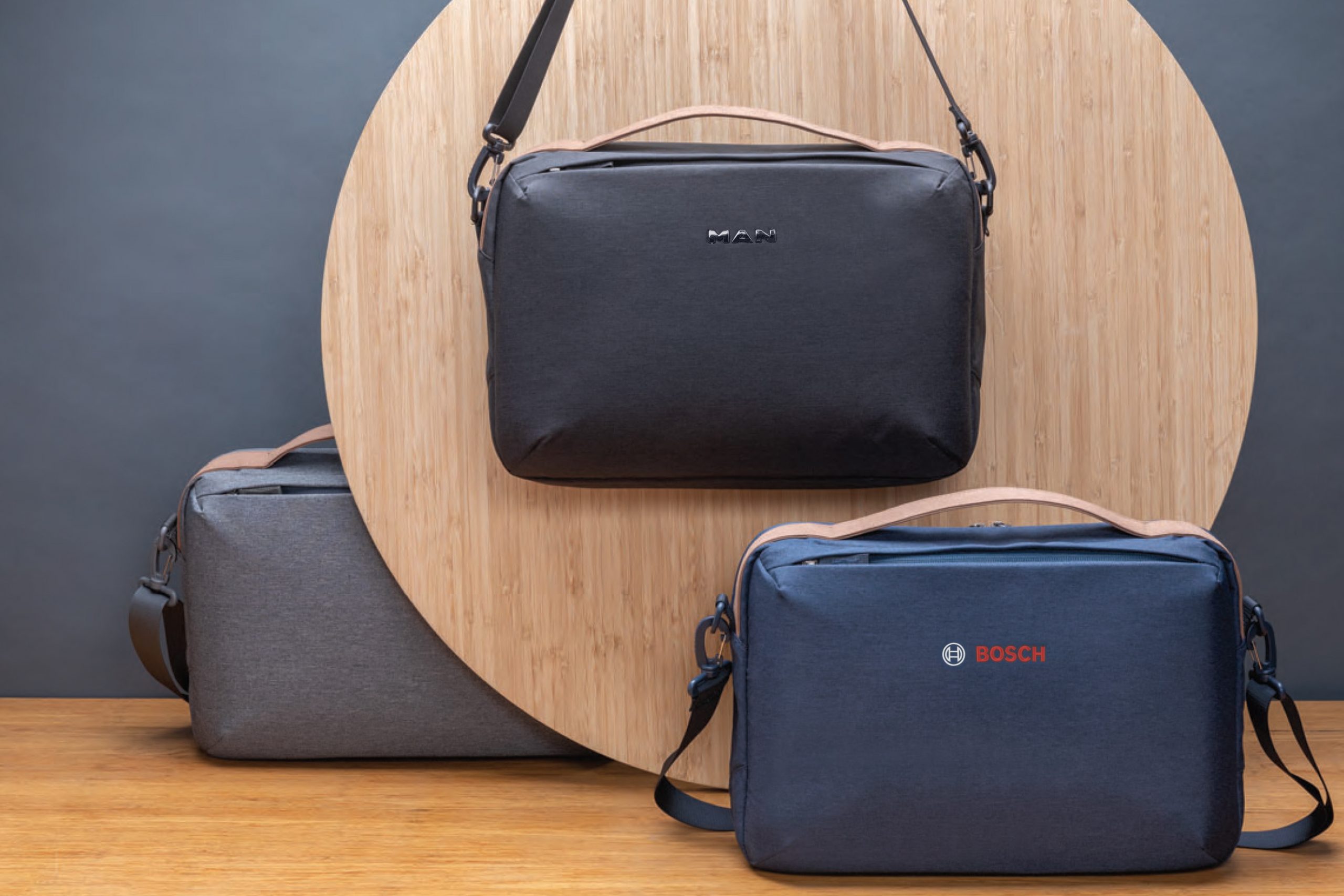 Nachhaltige Laptoptasche mit Logo Beispielbild einer nachhaltigen Laptoptasche mit Logo