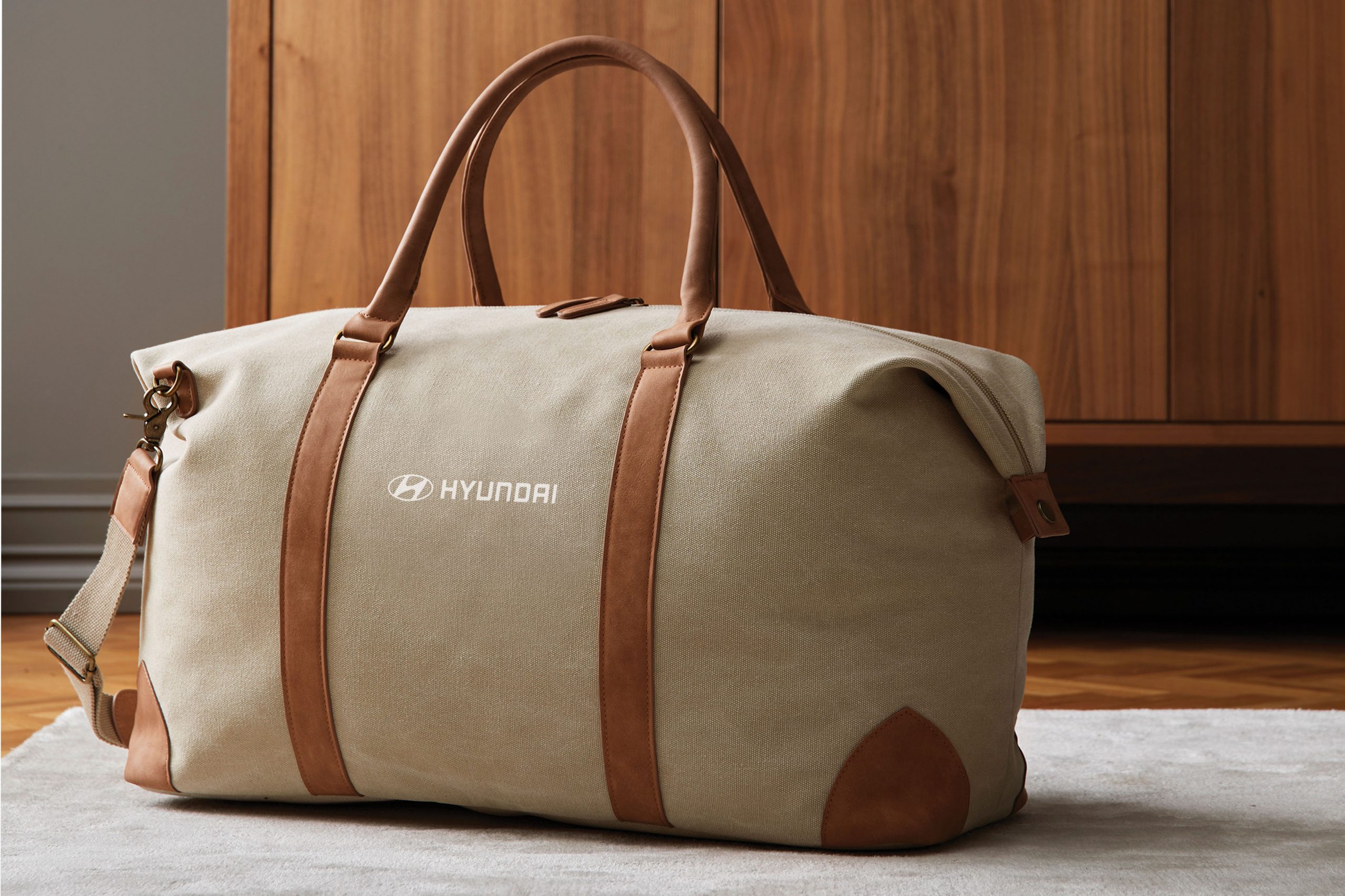 Nachhaltige Tasche mit Werbedruck Hyundai Nachhaltige Tasche mit Werbedruck Hyundai aus Canvas