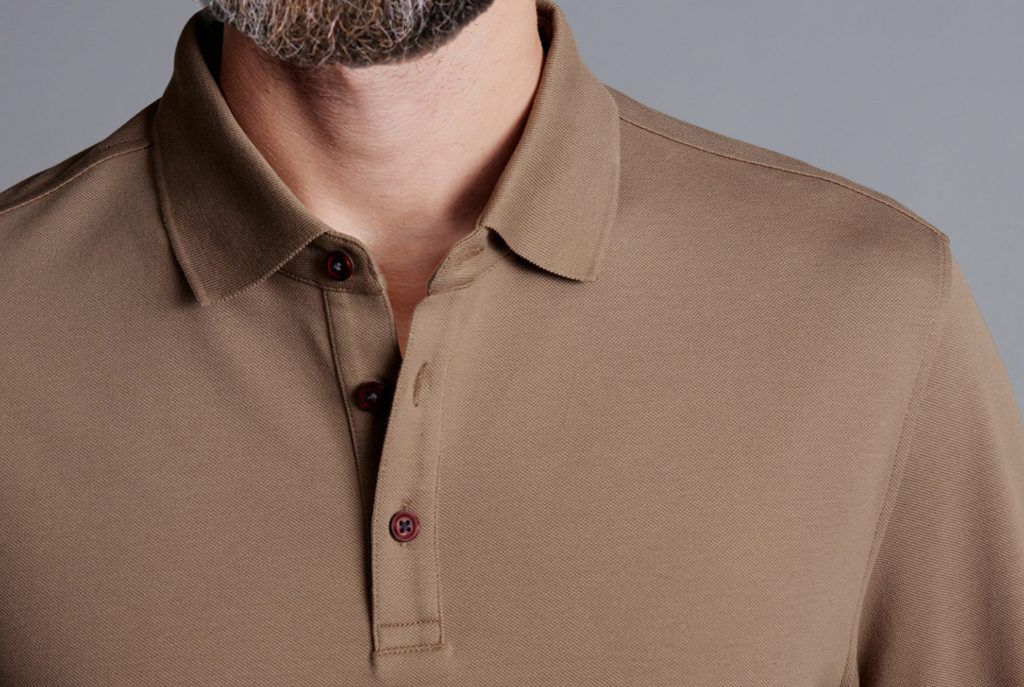 goert-nachhaltiges-poloshort-1024x687 Nachhaltiges Poloshirt mit Logo Görtz in braun